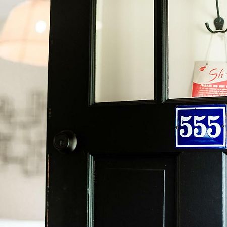 Studio 555 Granville Dış mekan fotoğraf